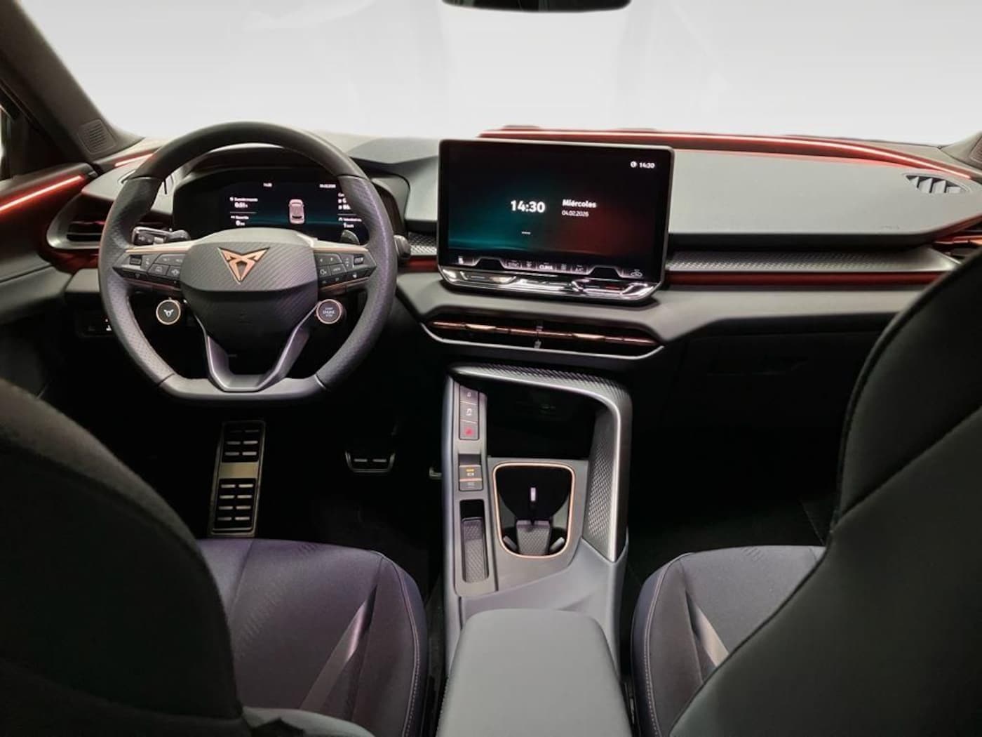 CUPRA Terramar 1.5 TSI e-Hybrid DSG 150 kW (204 CV) — photo 4