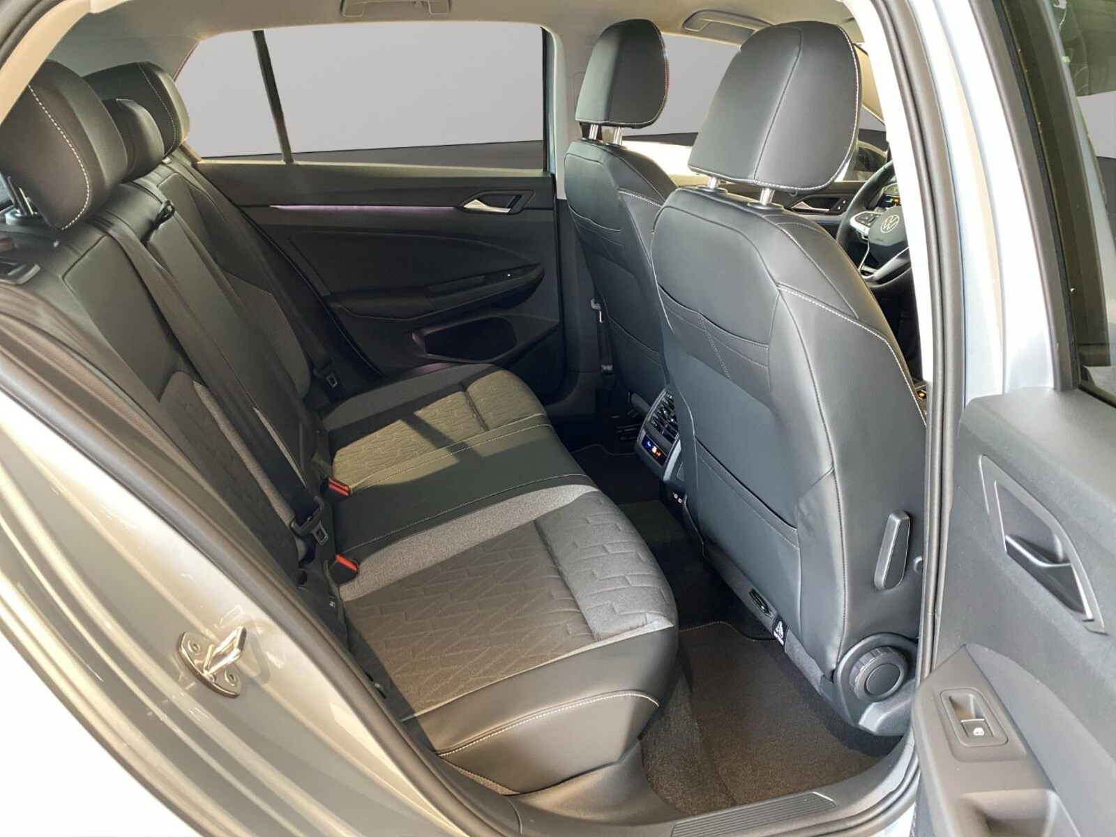 Volkswagen Golf – Bild 7