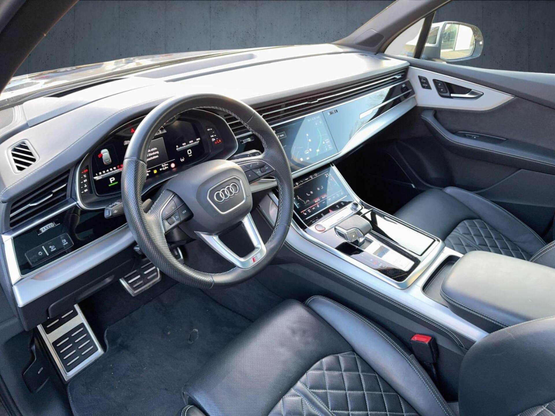 Audi SQ7 SUV
