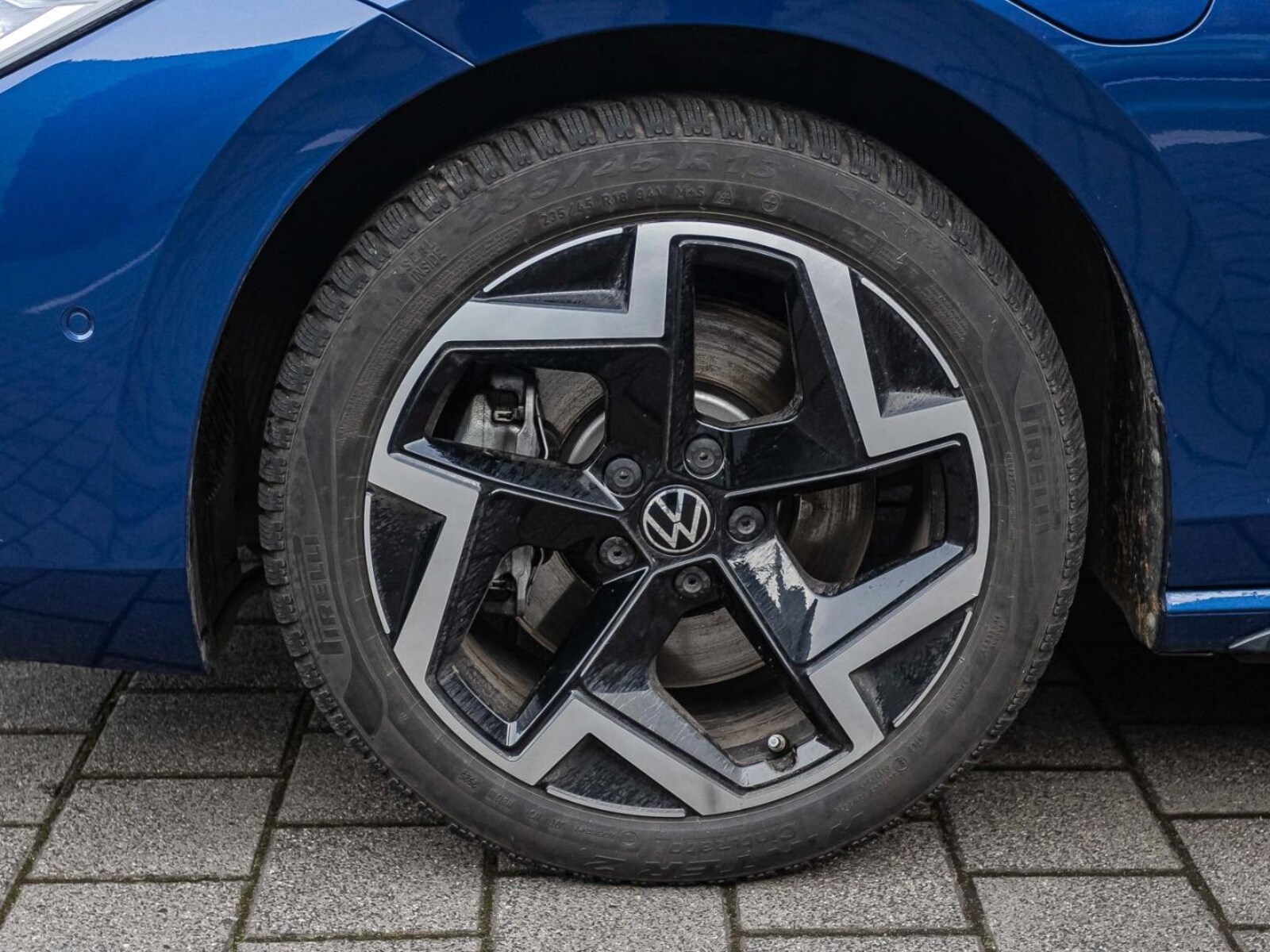 Volkswagen Passat – Bild 9