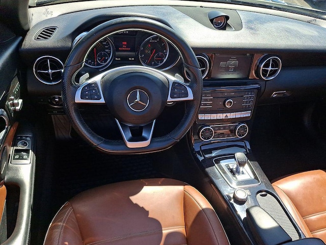 2017 Mercedes-Benz