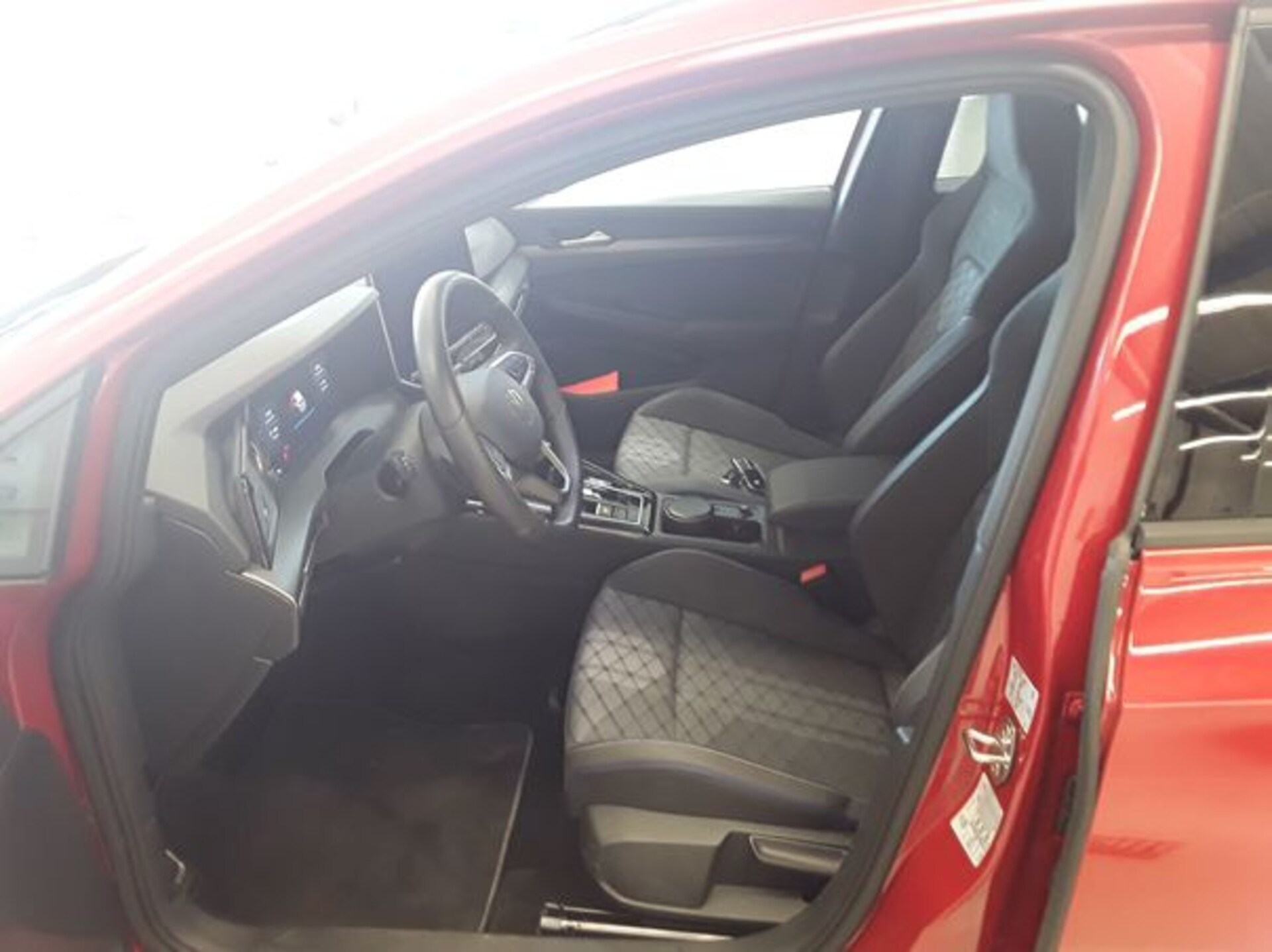 Volkswagen Golf R-Line