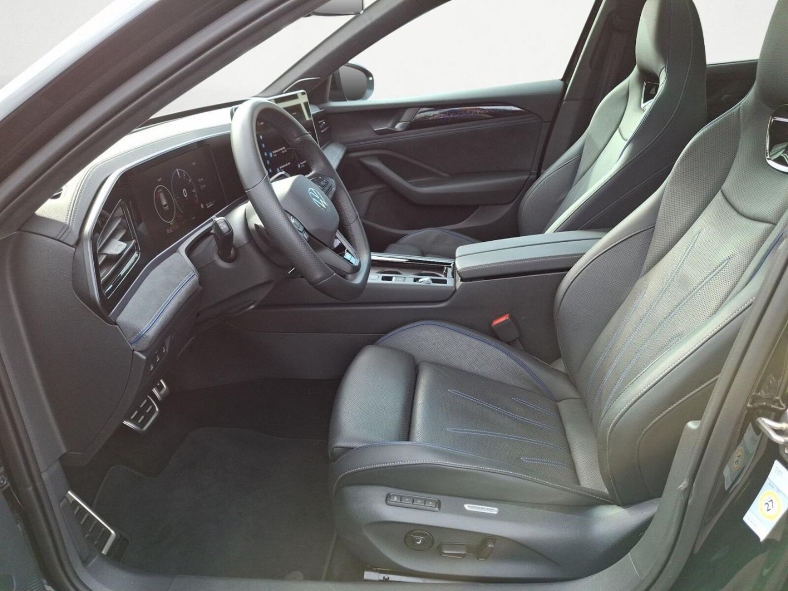 Volkswagen Passat – Bild 10