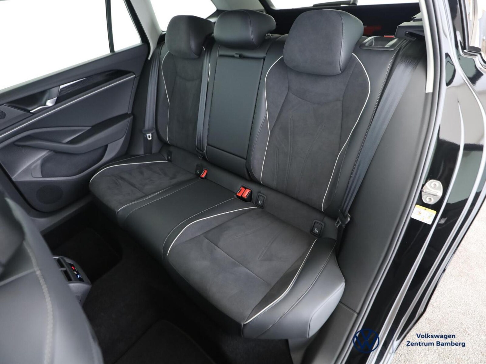 Volkswagen Passat – Bild 7