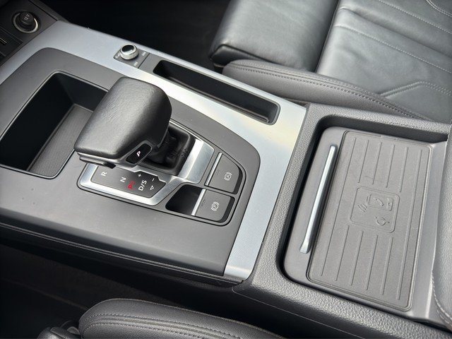 Image about Audi Q5 40 TDI quattro S tronic