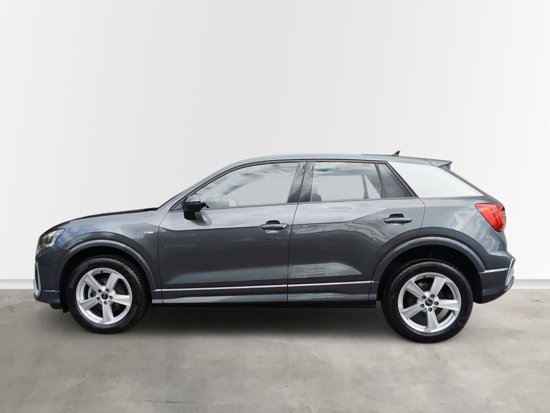 Audi Q2 S line