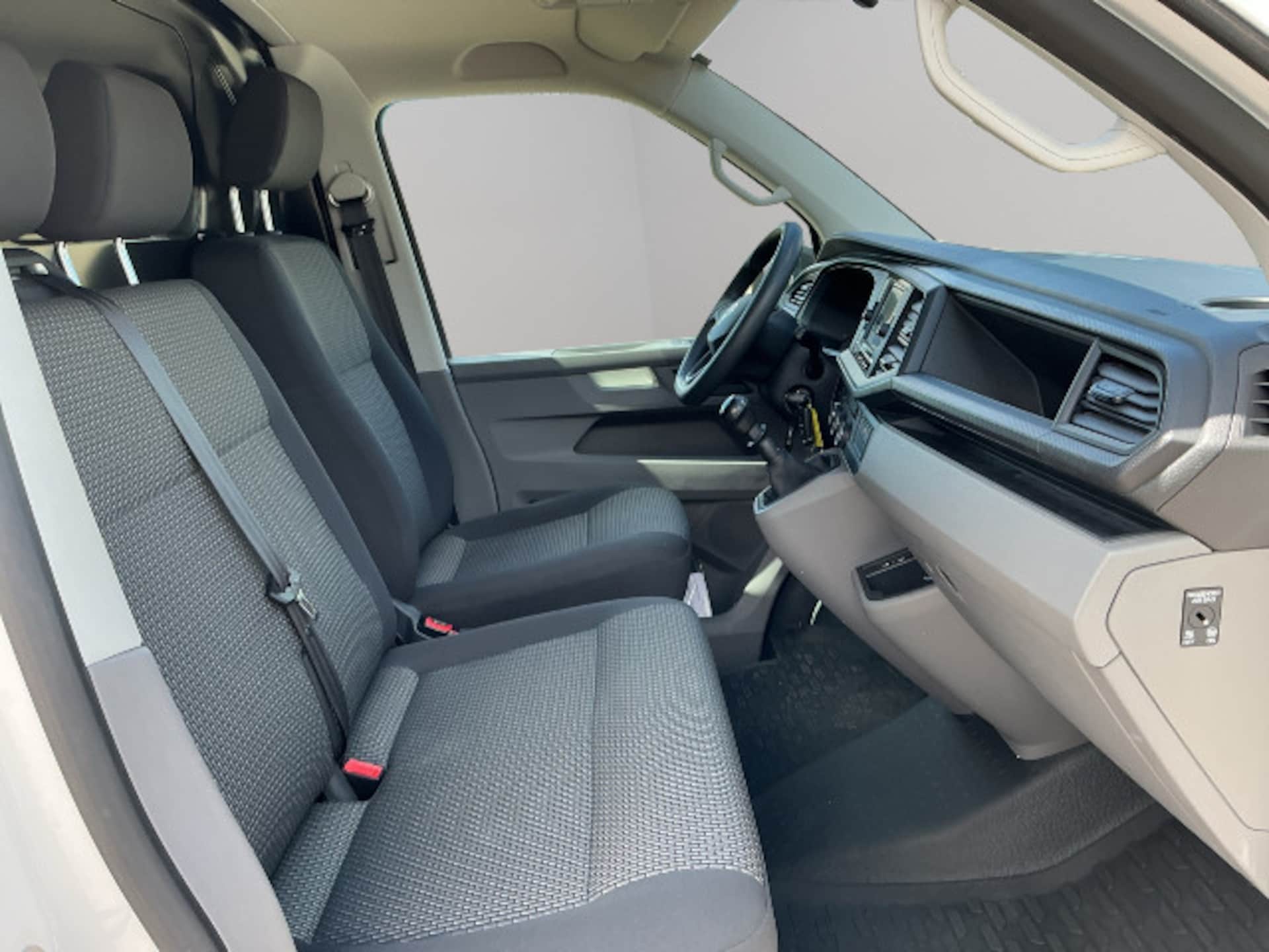 Volkswagen T6.1 Transporter Kasten kurzer Radstand