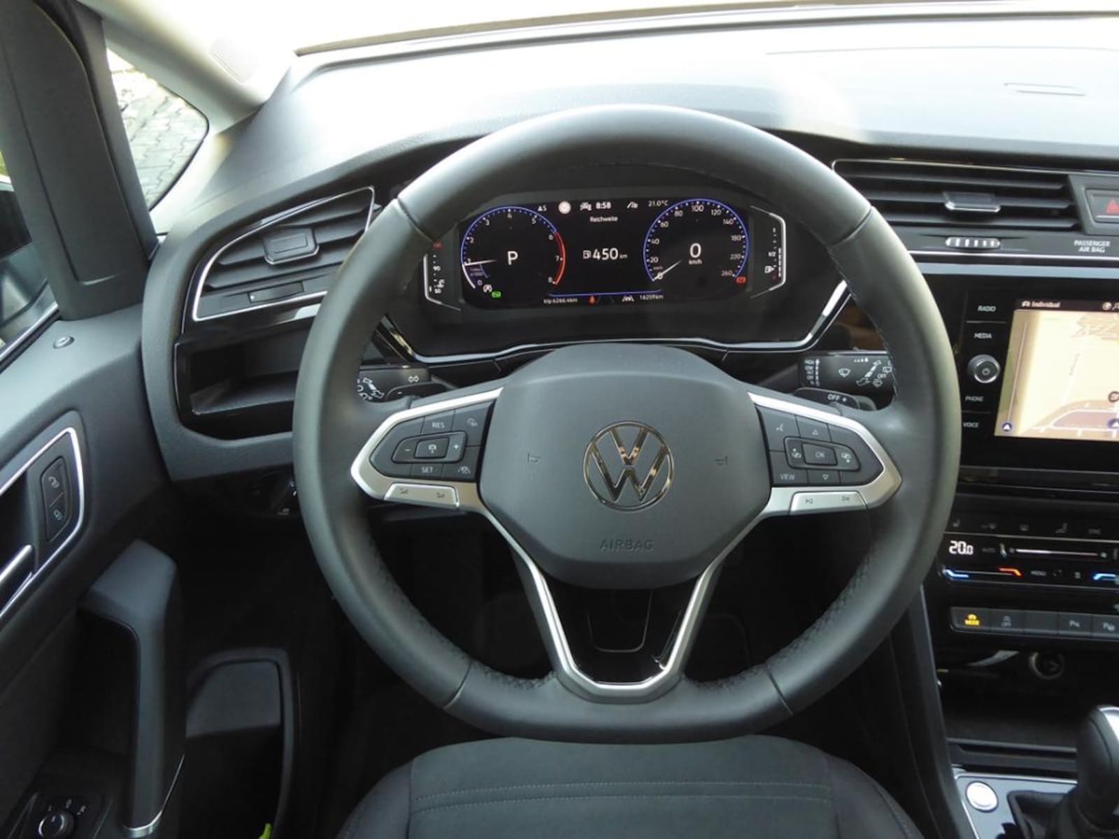 Volkswagen Touran – Bild 12
