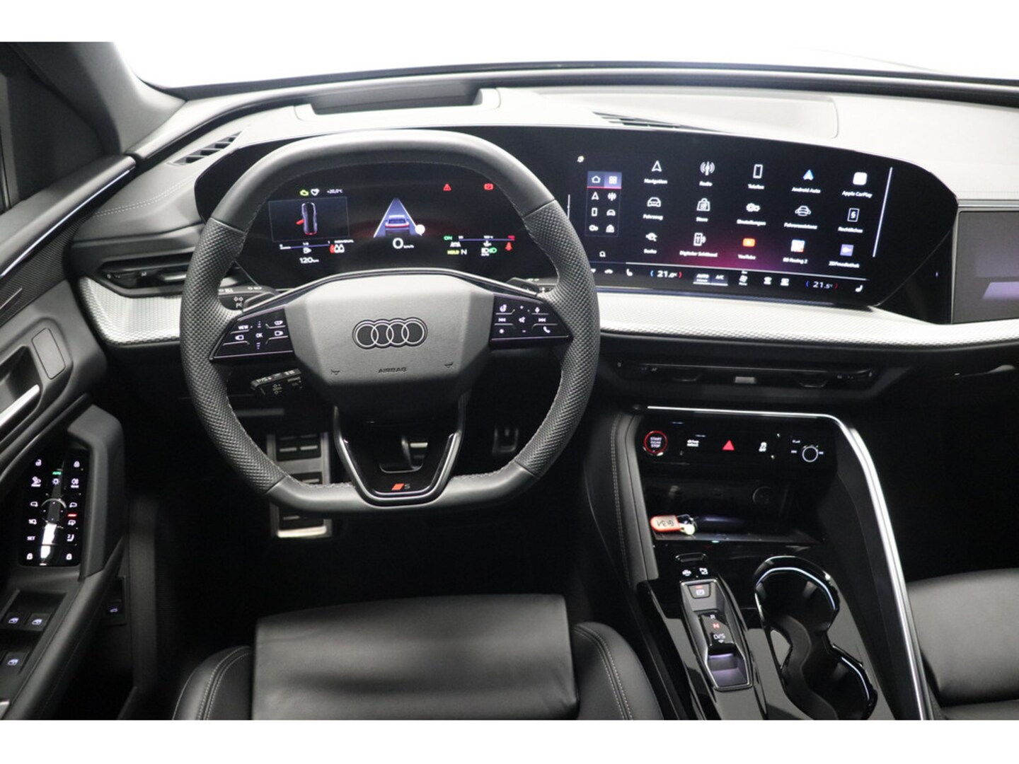 Bild über Audi Q5 SUV TDI quattro 150 kW S tronic - für weitere Informationen kontaktieren Sie den Audi Partner