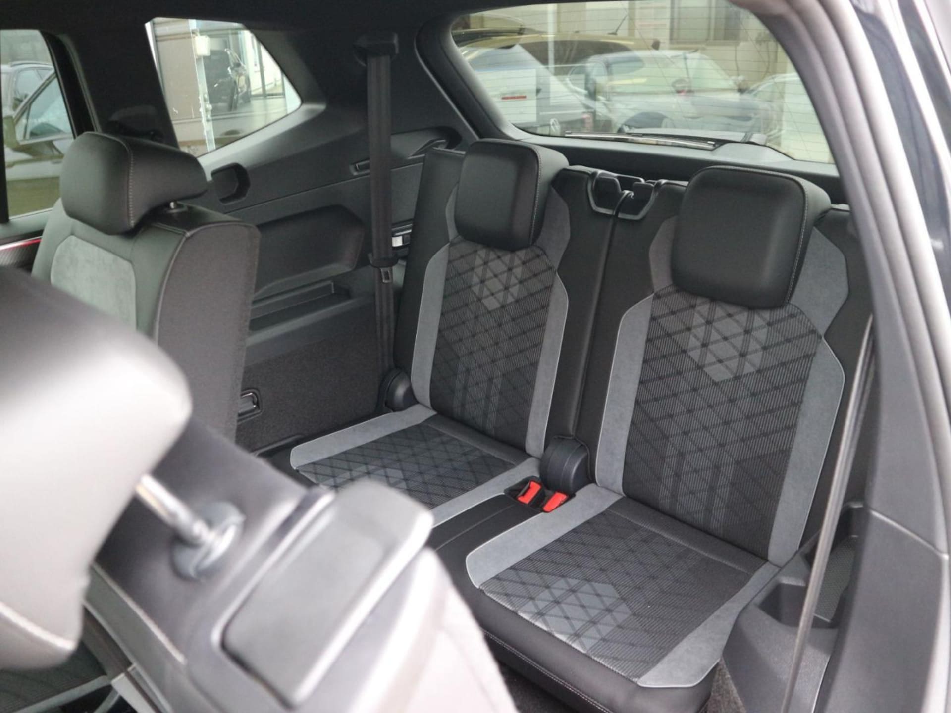 Volkswagen Tiguan Allspace R-Line