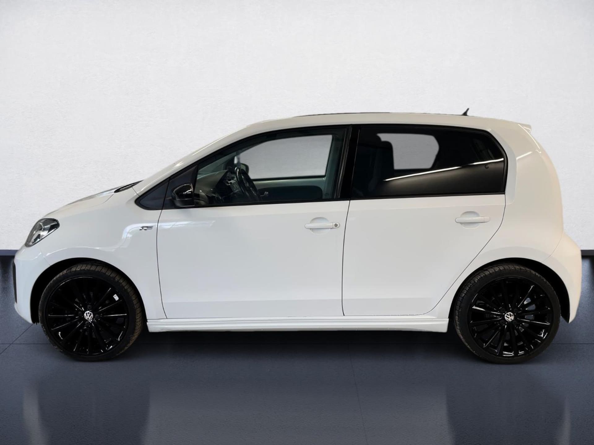 Volkswagen up! R-Line