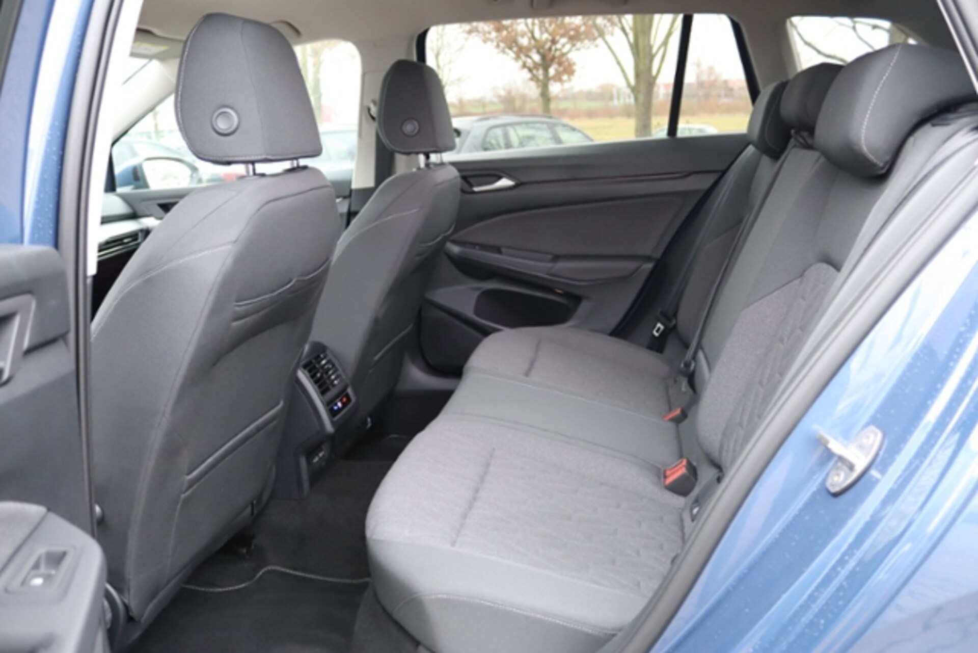 Volkswagen Golf Variant Life