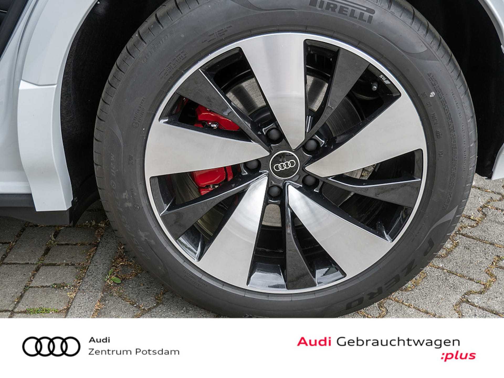 Audi Q6 SUV e-tron