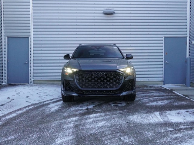 2026 Audi RS Q8 SUV performance