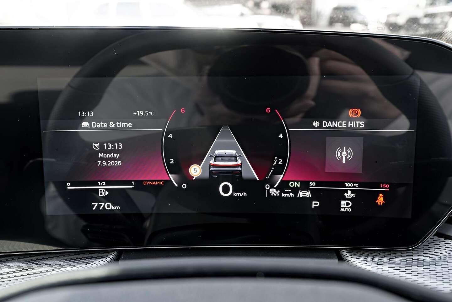 Image about Audi Q5 SUV TDI quattro 150 kW sport