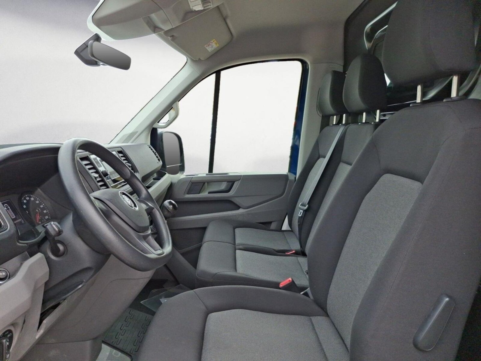 Volkswagen Crafter Kasten mittlerer Radstand – Bild 10