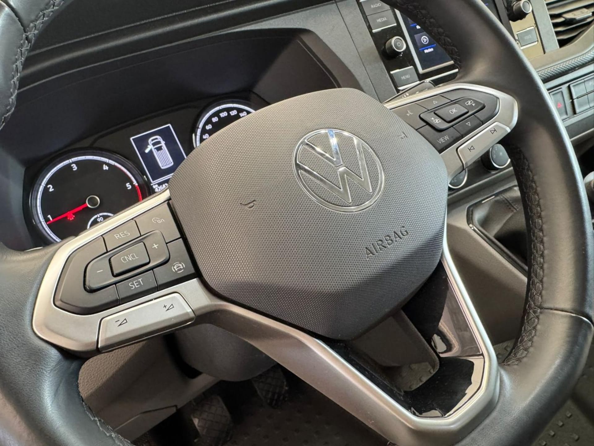Volkswagen T6.1 Transporter Kombi kurzer Radstand
