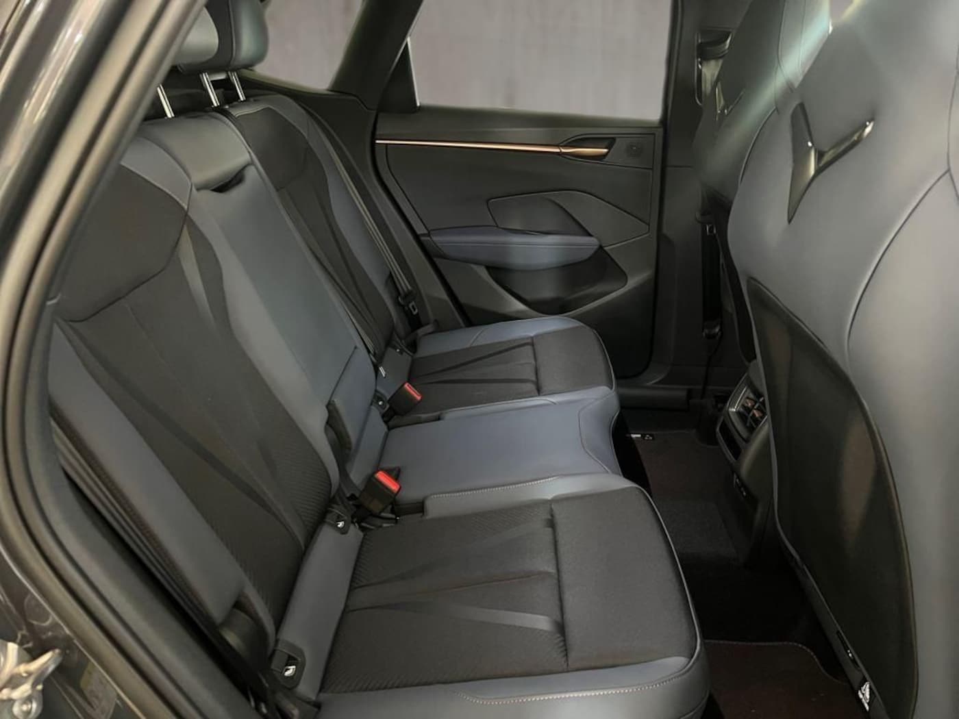 CUPRA Terramar 1.5 TSI e-Hybrid DSG 150 kW (204 CV) — photo 6