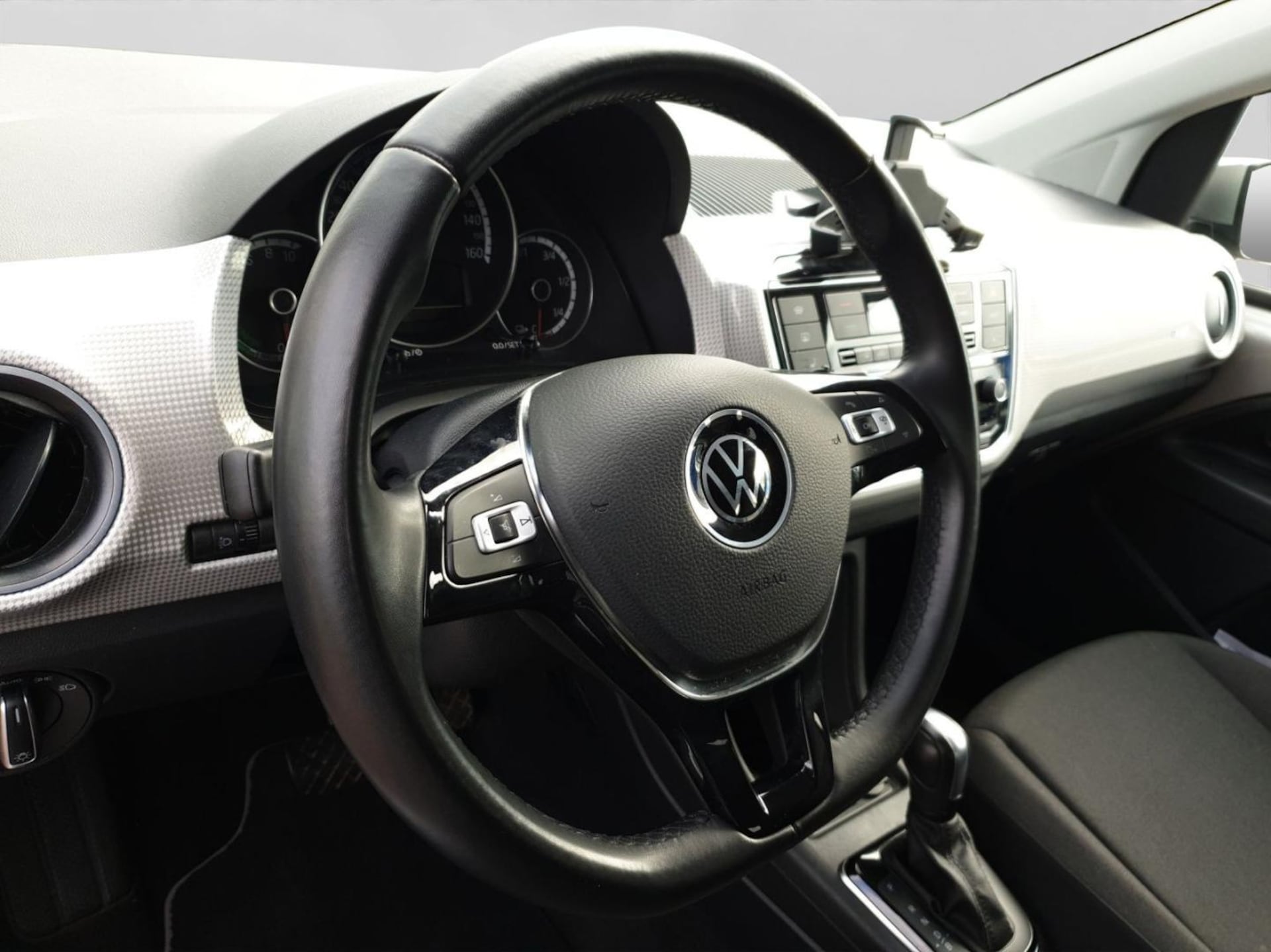 Volkswagen e-up! Style "Plus"