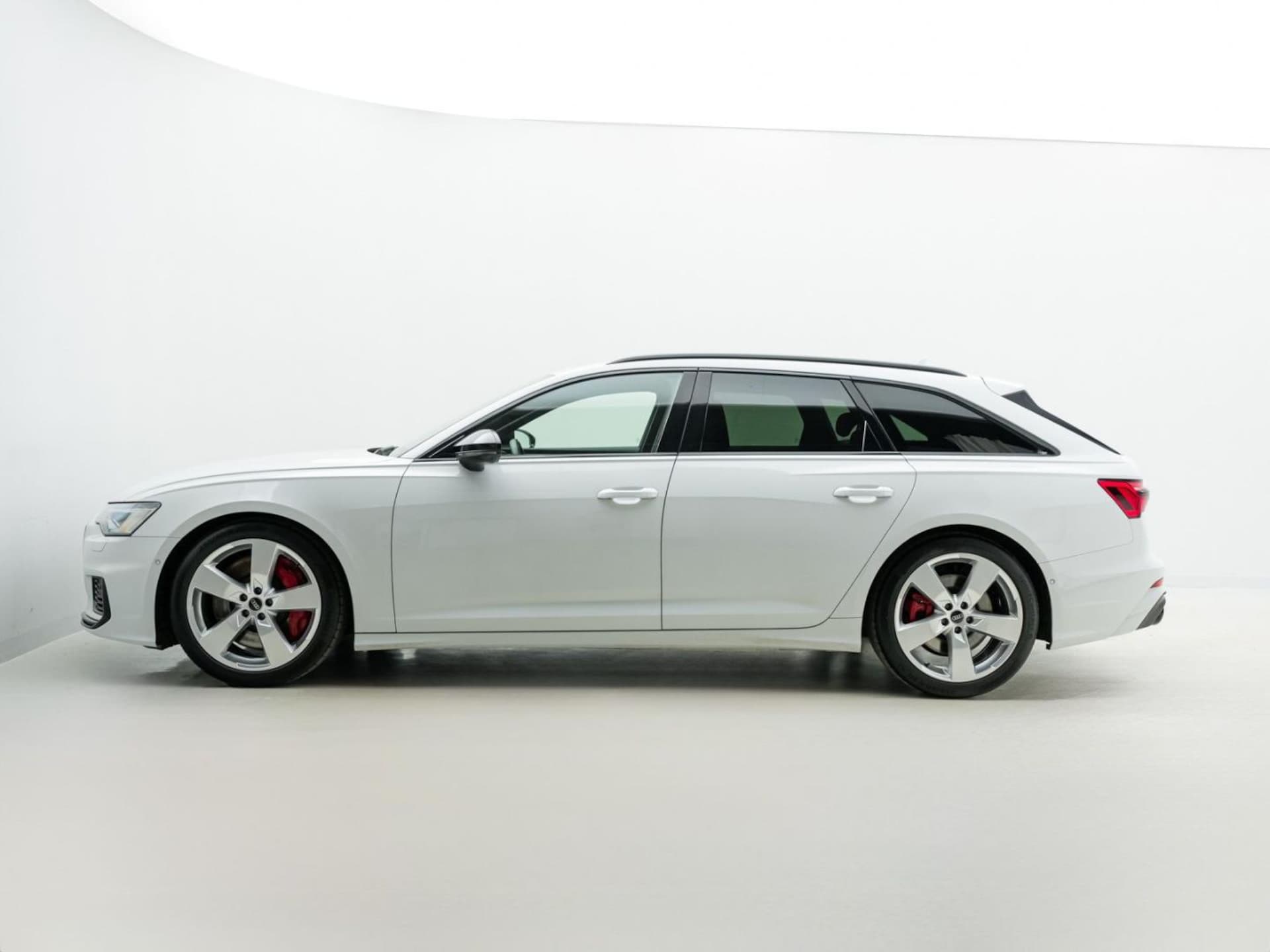 Audi S6 Avant