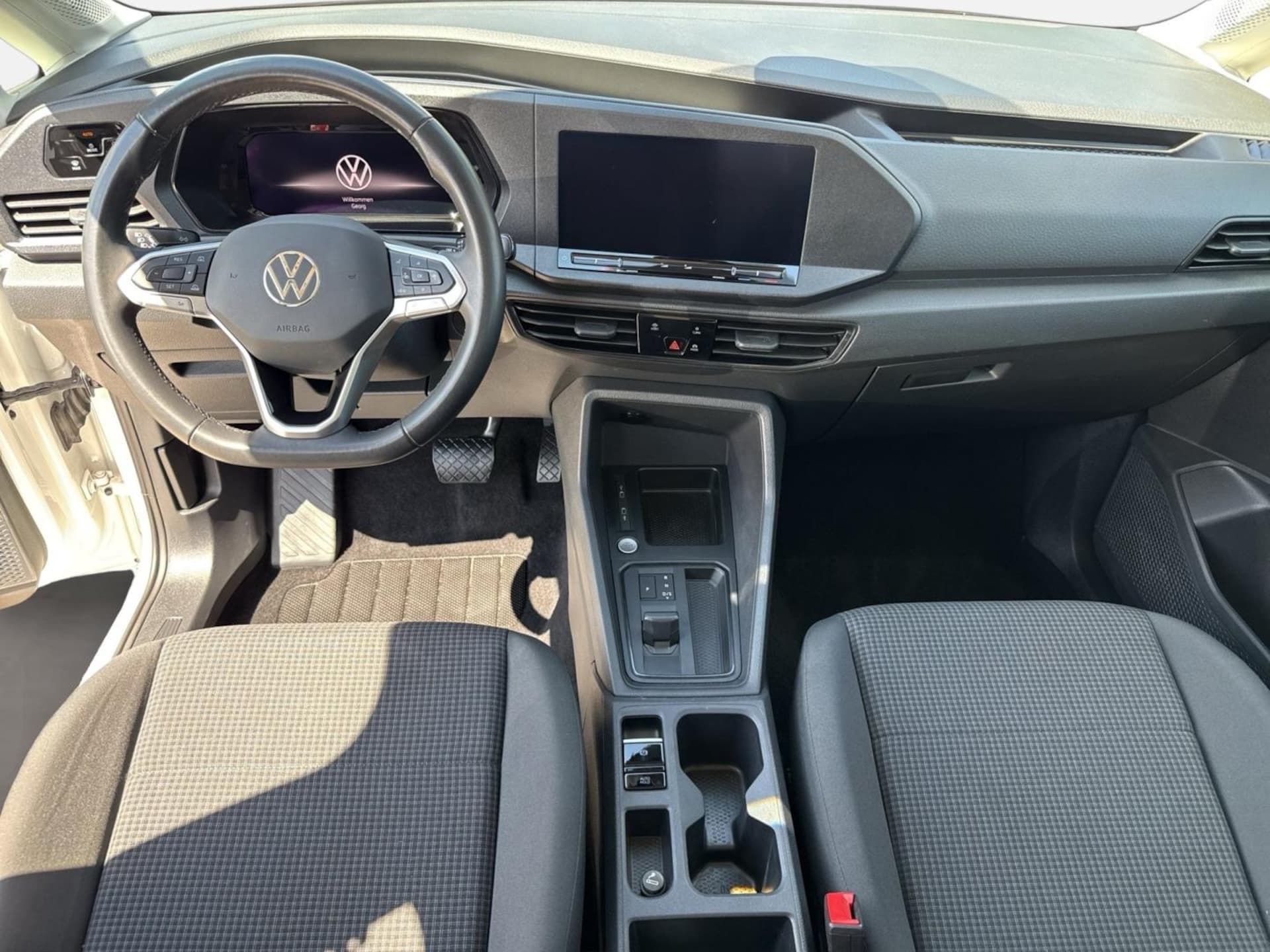 Volkswagen Caddy Basis-Modell