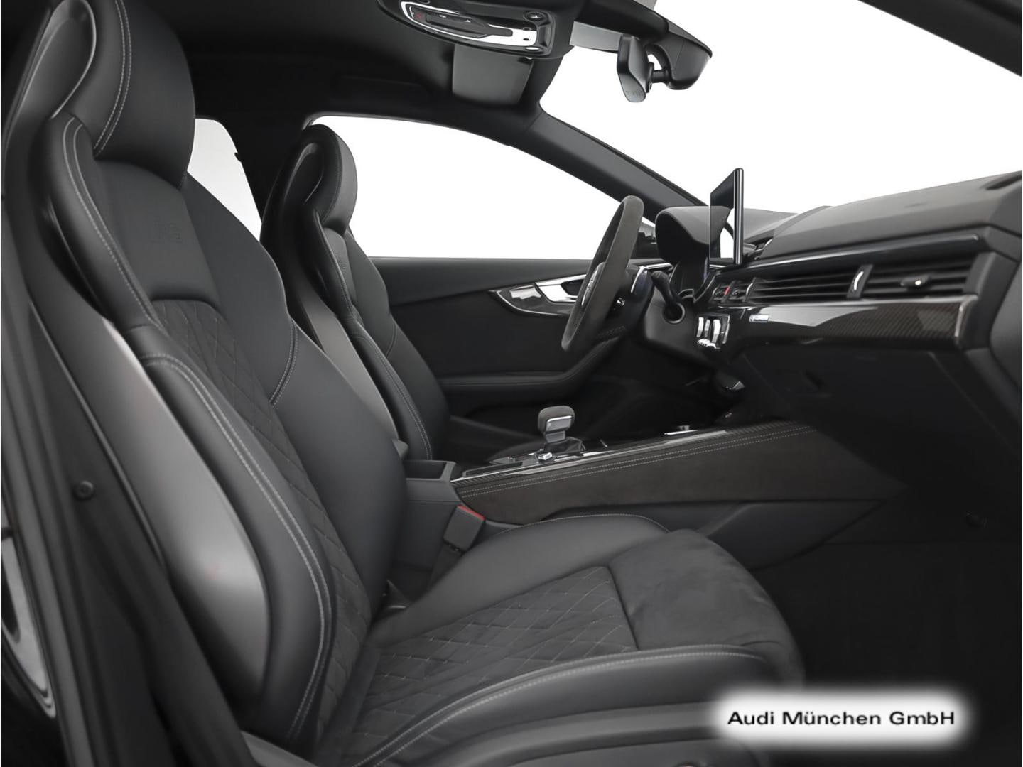 Bild über Audi RS 4 Avant TFSI quattro tiptronic - für weitere Informationen kontaktieren Sie den Audi Partner