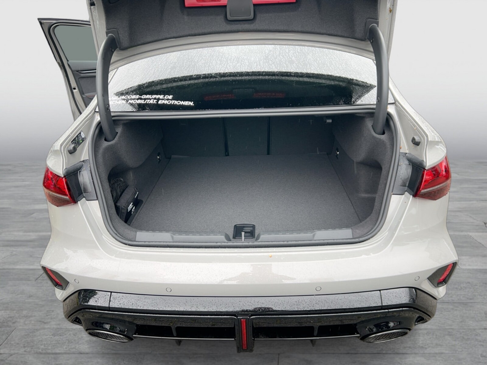 Audi RS 3 Limousine – Bild 13