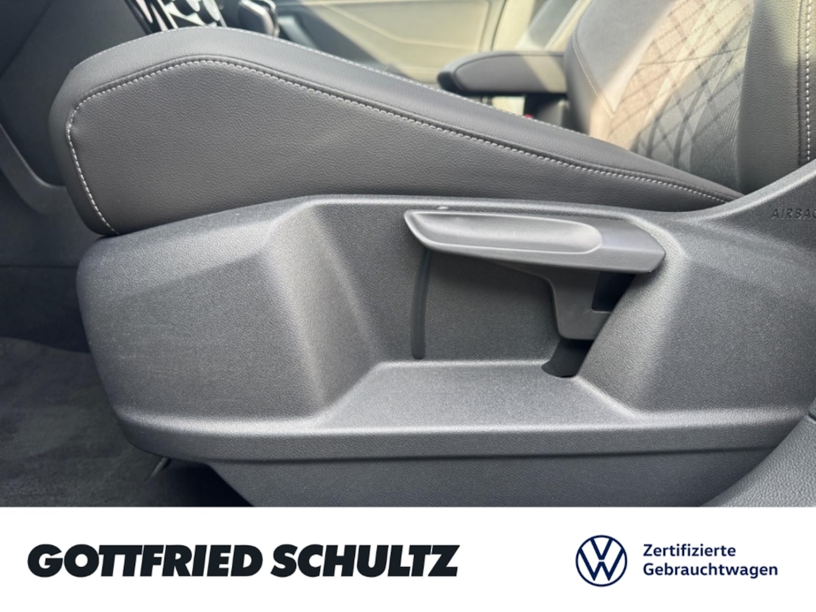 Volkswagen T-Roc – Bild 13
