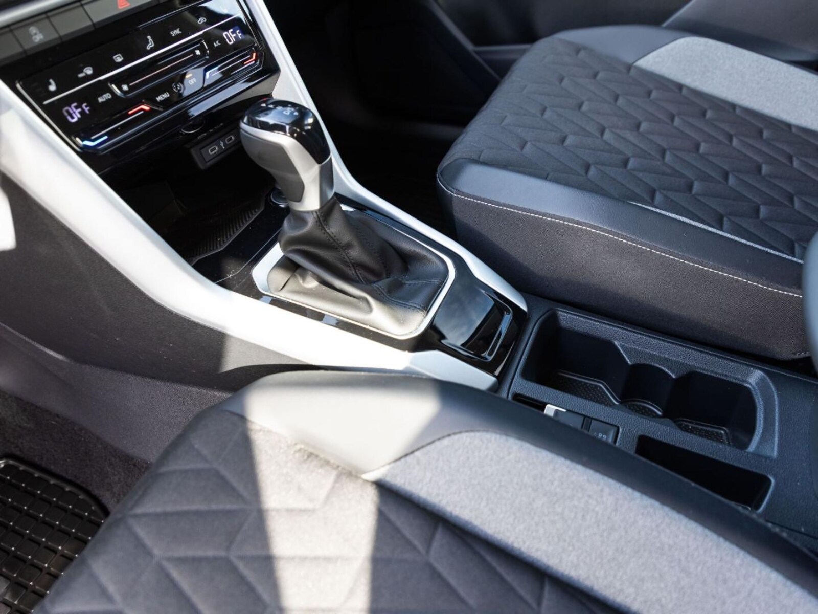 Volkswagen T-Roc – Bild 18