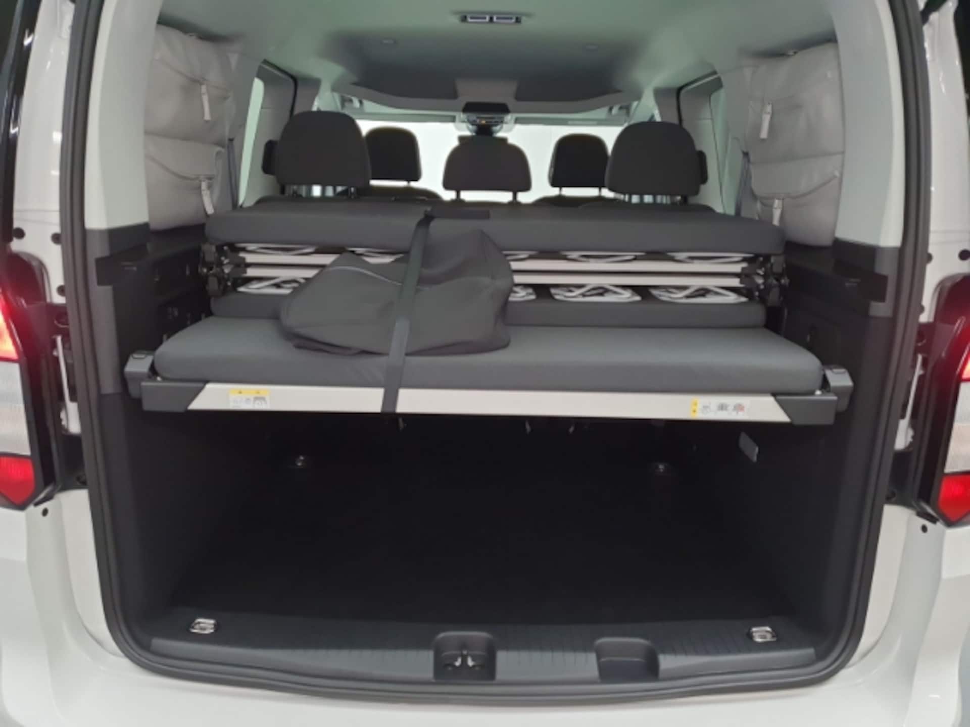 Volkswagen Caddy California