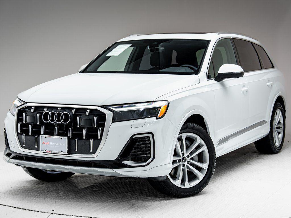 2025 Audi Q7 55 Premium Plus quattro Tiptronic's photo