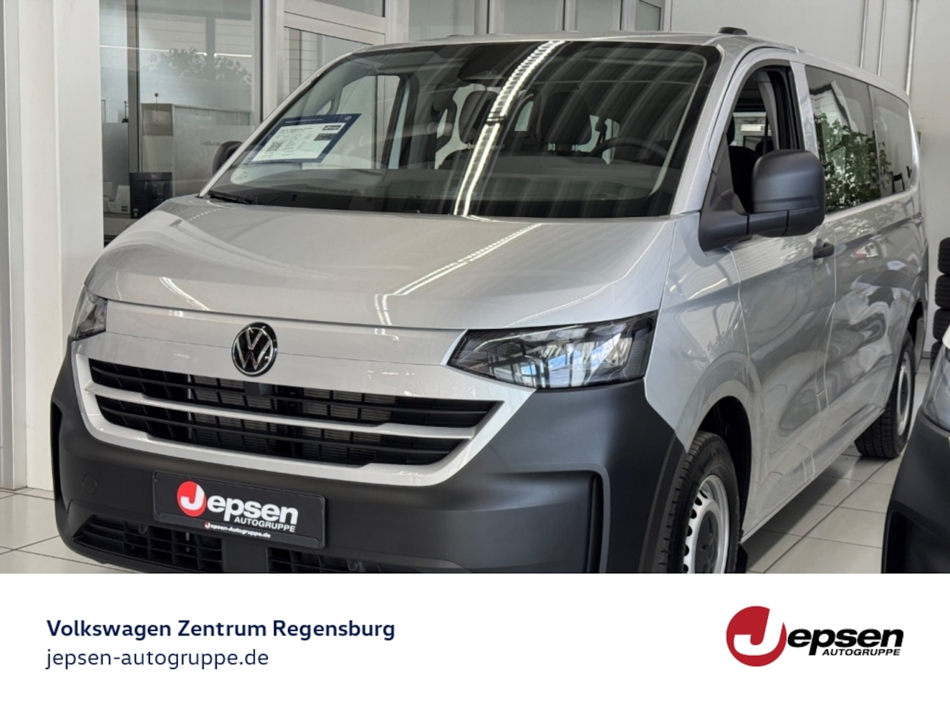 Volkswagen Transporter Kombi langer Radstand