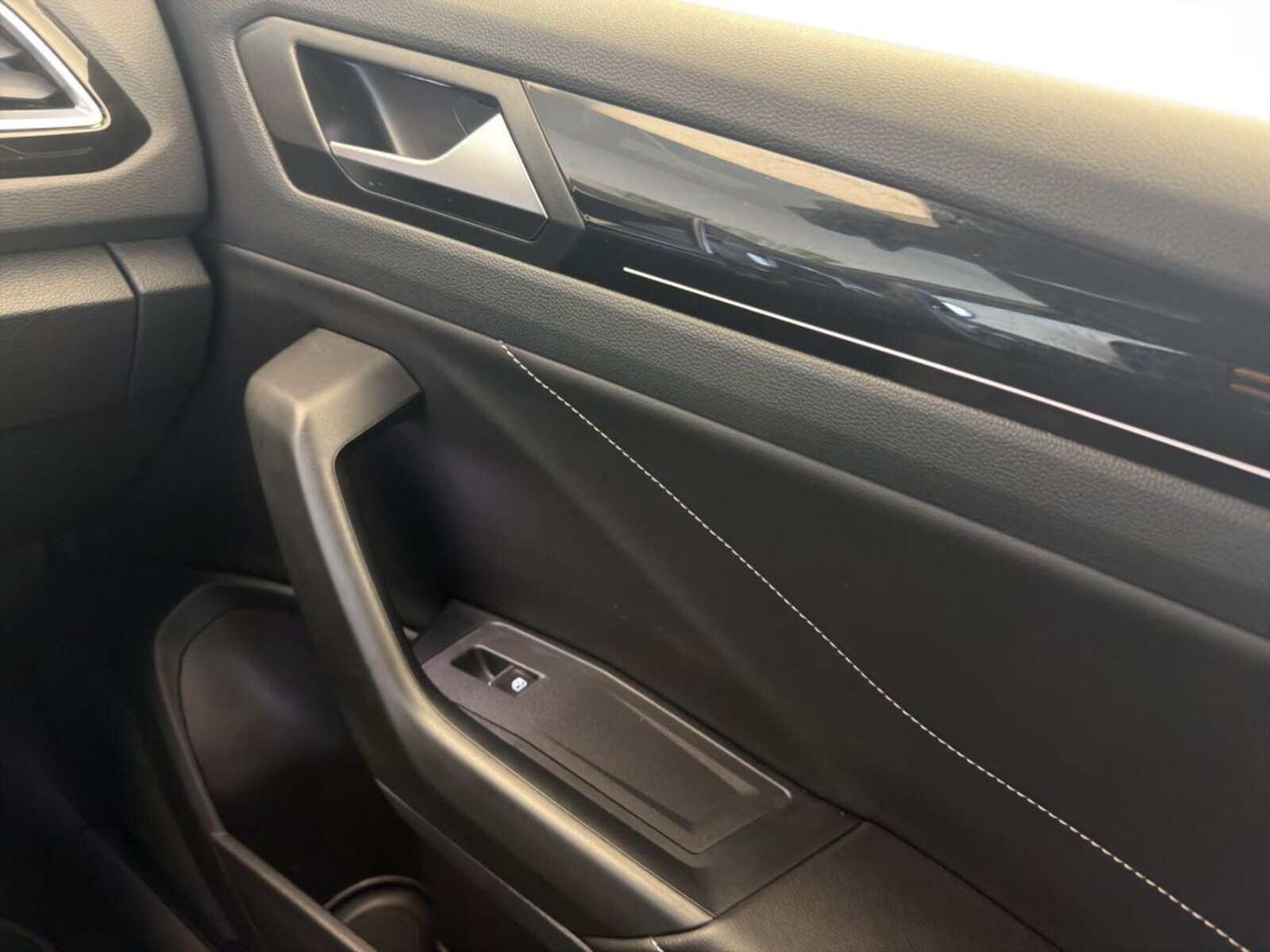 Volkswagen T-Roc – Bild 15