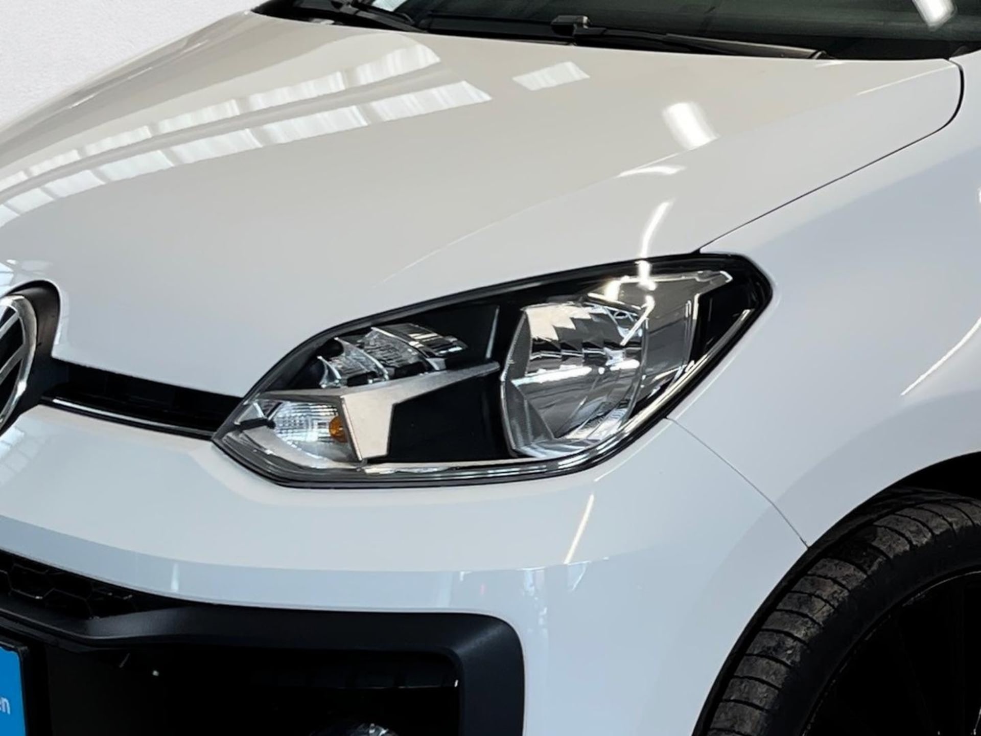 Volkswagen up! R-Line