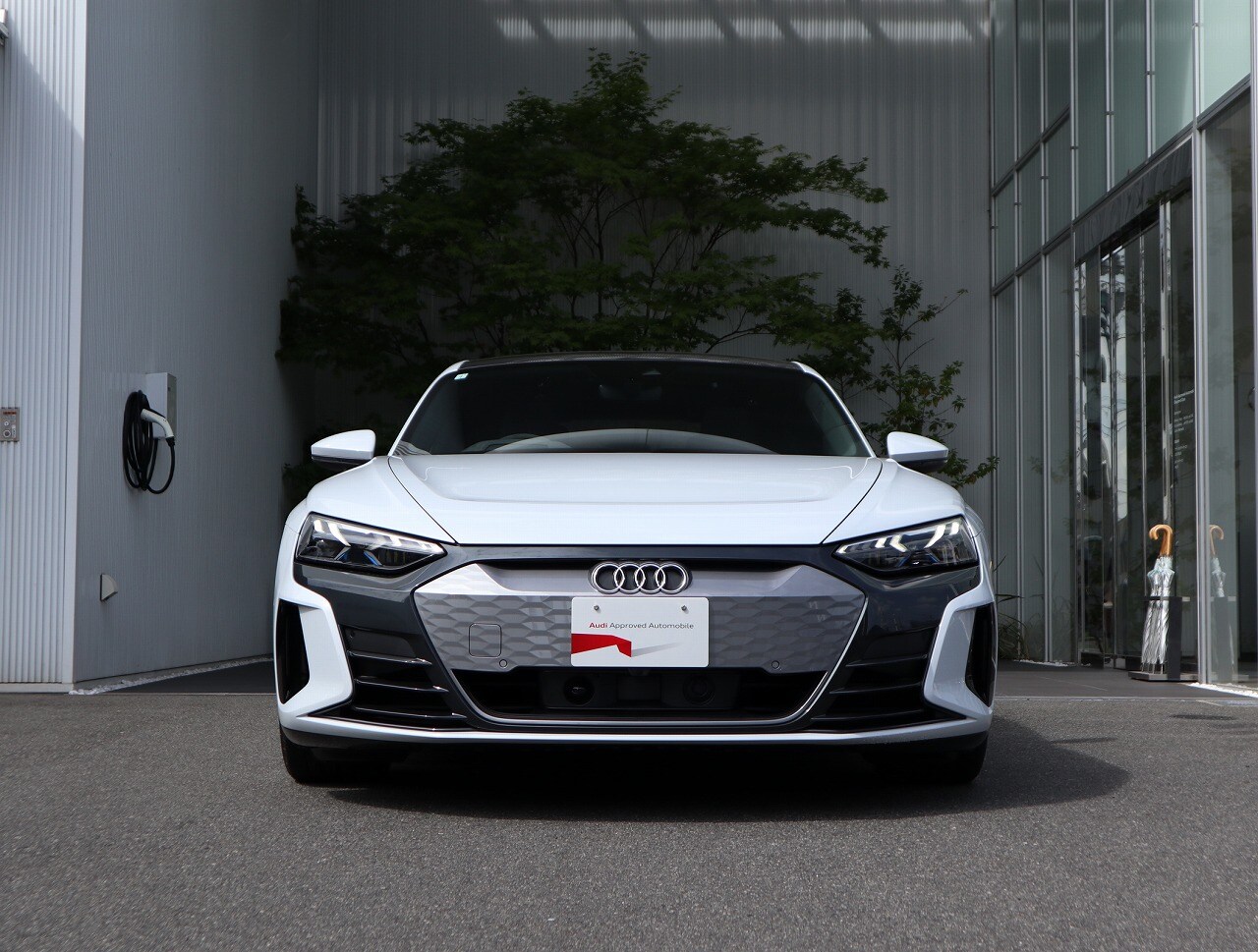 Image about Audi e-tron GT e-tron GT quattro 350,00 kW