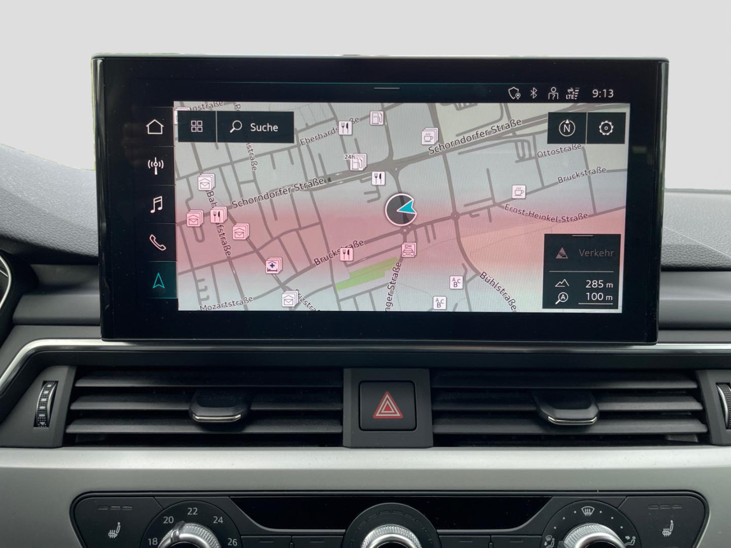Image about Audi A4 Limousine 35 TFSI Schaltgetriebe