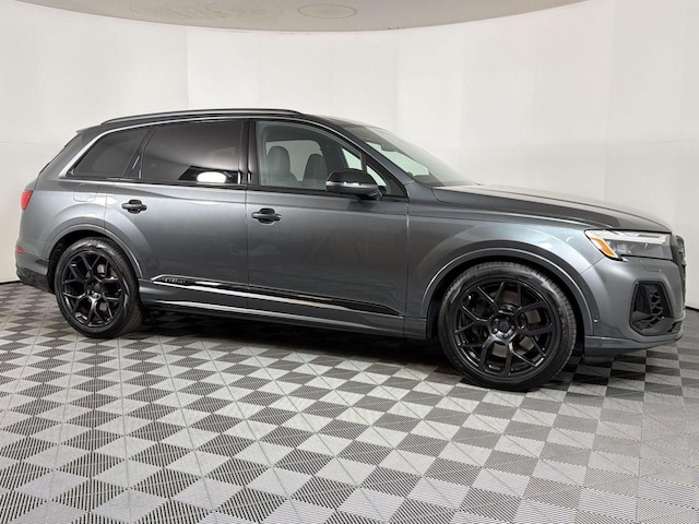 2026 Audi SQ7 Premium Plus - Photo 6