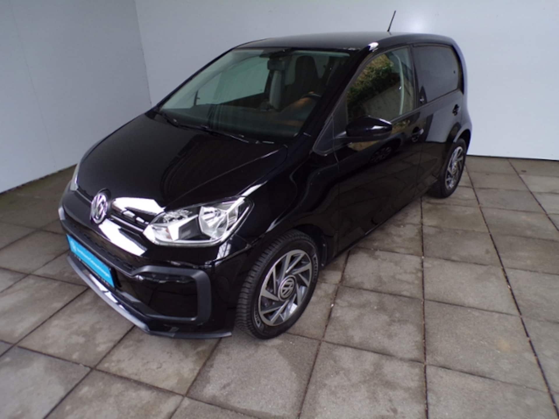 Volkswagen up! sound up!