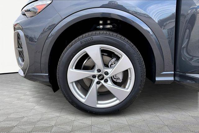2025 Audi Q5 Sportback Premium Plus - Photo 11