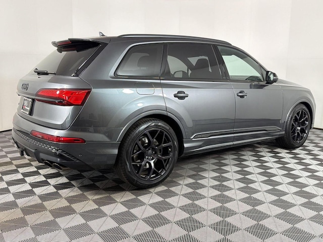 2026 Audi SQ7 Premium Plus - Photo 7