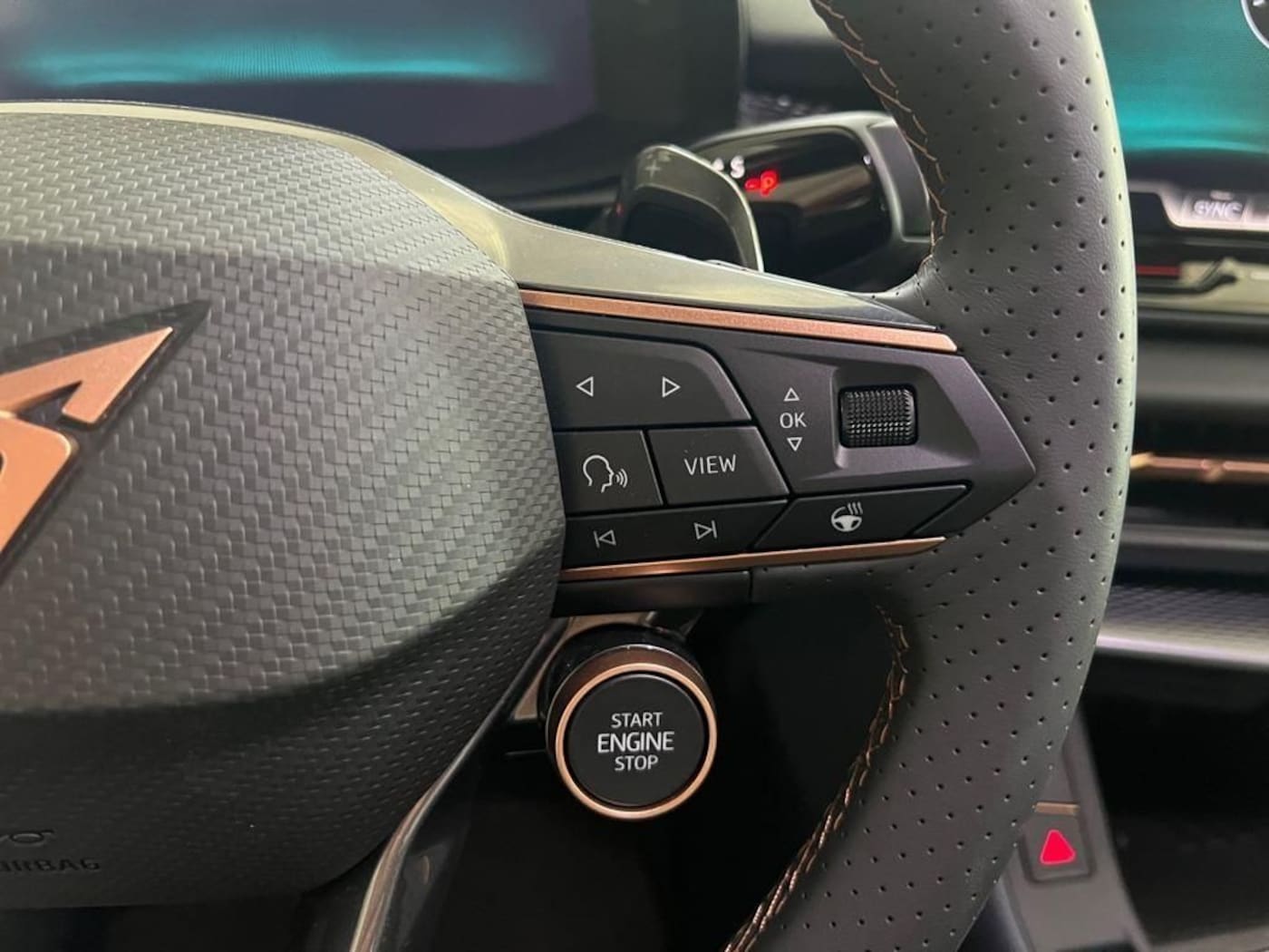 CUPRA Terramar 1.5 TSI e-Hybrid DSG 150 kW (204 CV) — photo 10