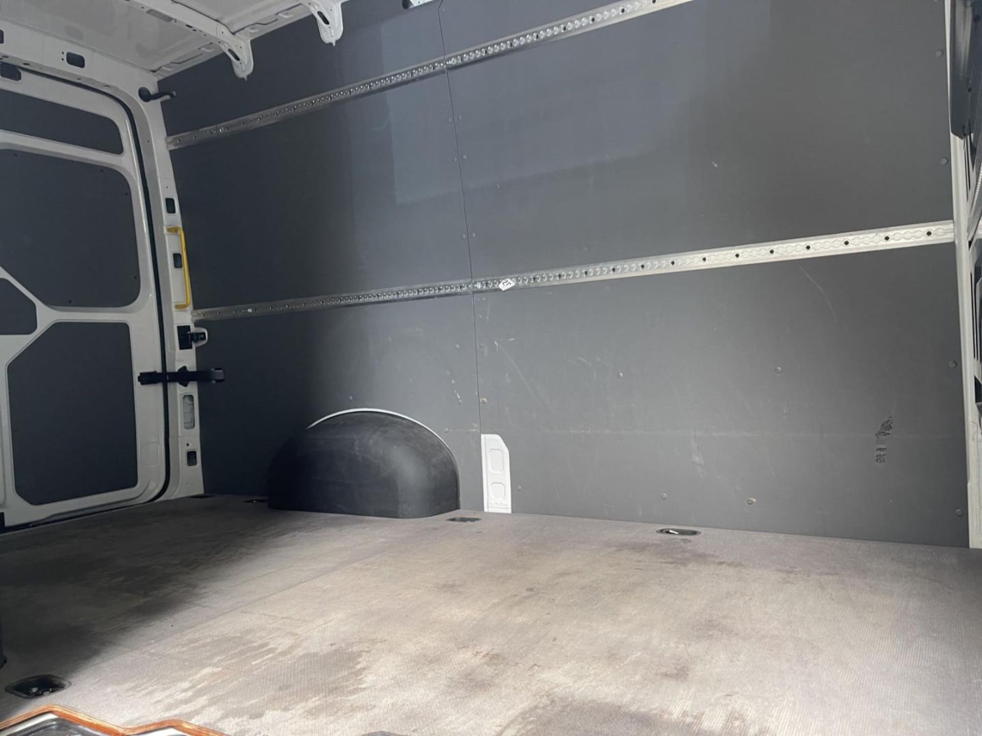 Volkswagen Crafter Kasten mittlerer Radstand