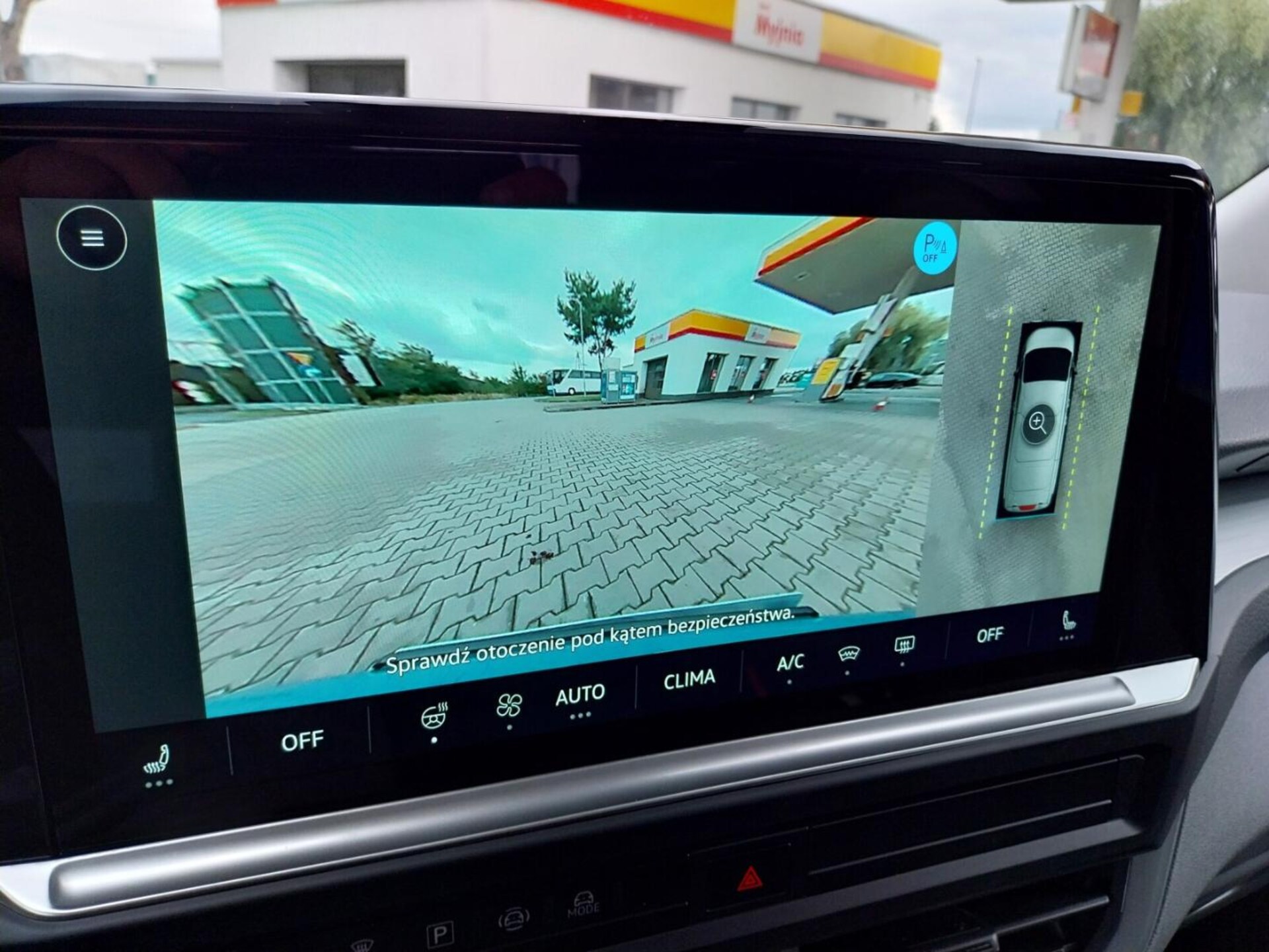 Volkswagen Caravelle długi roztaw osi Life