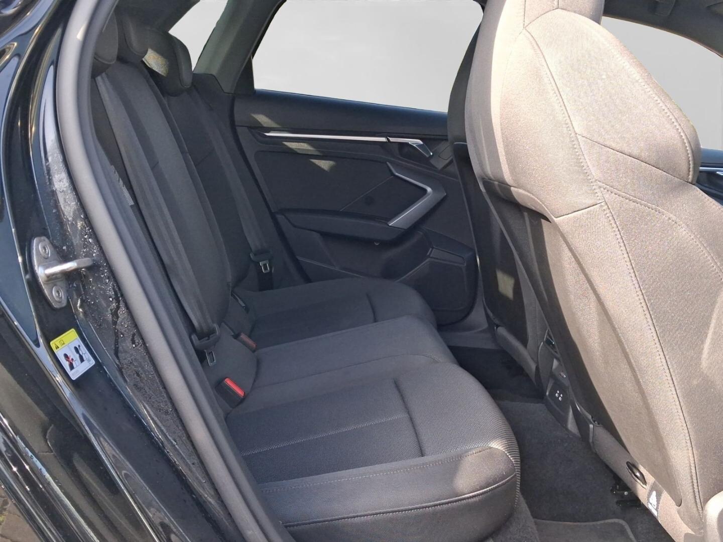 Bild über Audi A3 Sportback TDI S tronic - für weitere Informationen kontaktieren Sie den Audi Partner