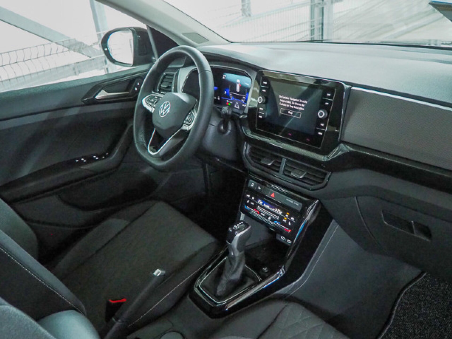 Volkswagen T-Cross Life