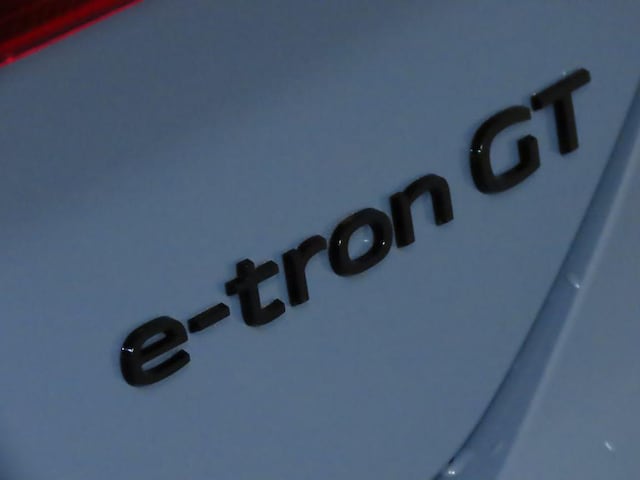 2026 Audi S e-tron GT Premium Plus - Photo 10