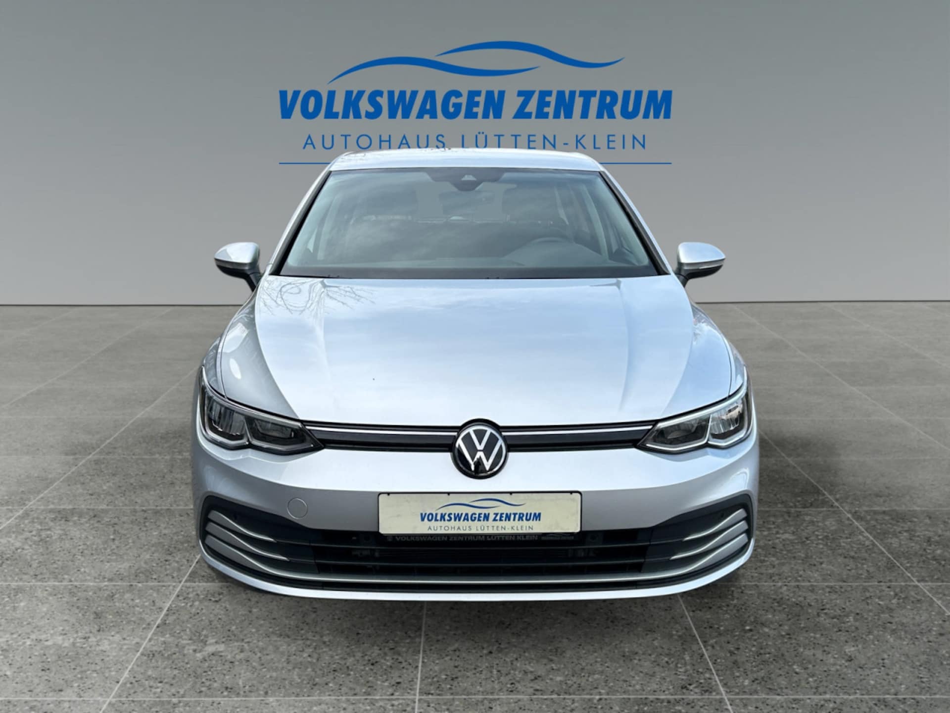 Volkswagen Golf Life