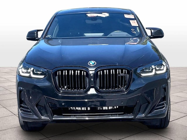 2023 BMW X4