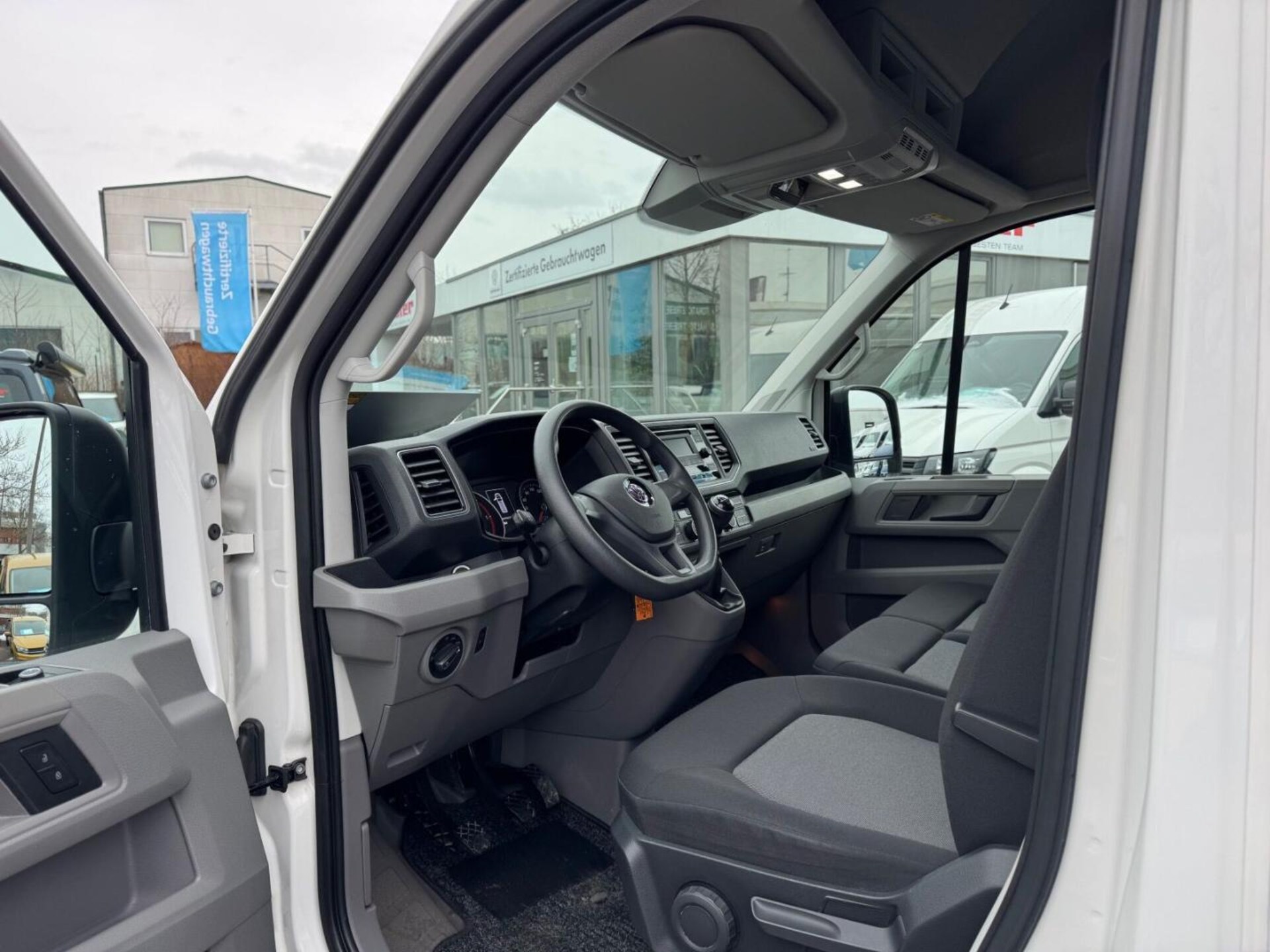 Volkswagen Crafter Kasten mittlerer Radstand