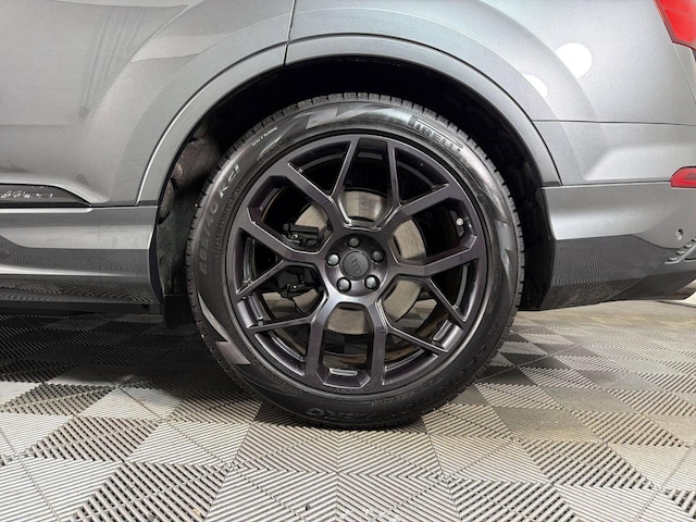 2026 Audi SQ7 Premium Plus - Photo 10